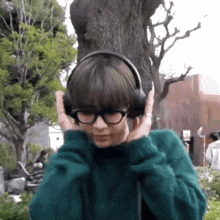 Shotaro Dancing Shotaro Headphones GIF