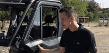 Open Door Truck GIF - Open Door Truck Lets Look At It GIFs