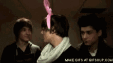 Louis GIF - One Direction Blog GIFs