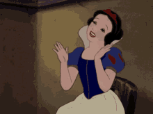 Clapping Snow White GIF