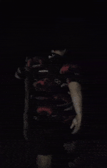 a person wearing a shirt that says mcdl