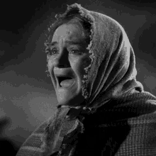 Surprised Marta GIF - Surprised Marta Bride Of Frankenstein GIFs