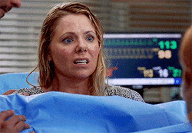 Giving Birth Gifs Greys Anatomy Giving Birth GIF - Greys Anatomy Giving Birth Birth - Discover & Share GIFs