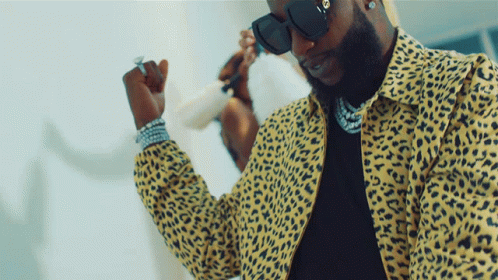 Yuh Gucci Mane GIF - Yuh Gucci Mane Meeting Song - Discover & Share GIFs