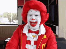 Clown Laughing Mcdonalds GIF - Clown Laughing Mcdonalds Red GIFs