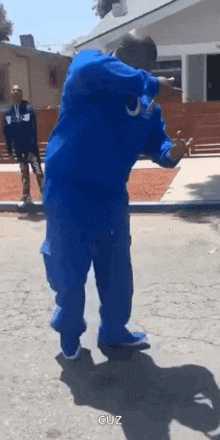 GIF
