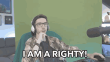 I Am A Righty Right Handed GIF - I Am A Righty Right Handed Pete Zah Hutt GIFs