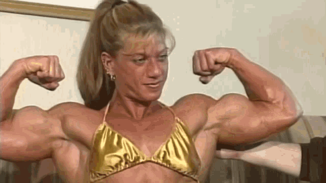 Michele Maroldo Female Bodybuilder GIF Michele Maroldo Female Bodybuilder 04261992 Discover Share GIFs