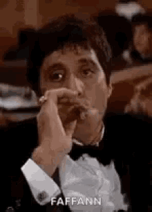Scarface Tony Montana GIF - Scarface Tony Montana Al Pacino GIFs