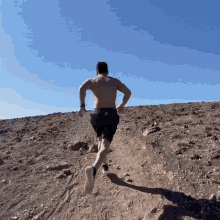 Cepeda Running Man GIF - Cepeda Running Man Running Away GIFs