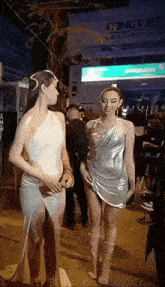 Miss Giấy Nợ Miss 1 Tỷ 5 GIF - Miss Giấy Nợ Miss 1 Tỷ 5 Nguyenthucthuytien GIFs