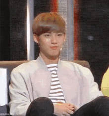 Seventeen Nervous GIF - Seventeen Nervous Nervous Look GIFs