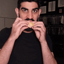 Eating Bilal Rehman GIF - Eating Bilal Rehman Hungry GIFs