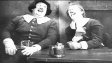Oliver Hardy Stan Laurel GIF - Oliver Hardy Stan Laurel Laughing GIFs