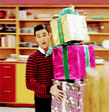 Glee Blaine Anderson GIF - Glee Blaine Anderson Gifts GIFs
