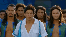 Shahrukh Khan Billu GIF - Shahrukh Khan Billu Red Chillies Entertainment GIFs