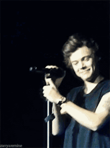 Harry Styles Laugh GIF - Harry Styles Laugh Cute GIFs