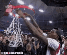 kevin ware remove basketball net