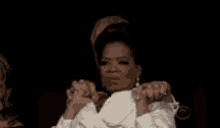 Oprah Winfrey Wink GIF - Oprah Winfrey Wink GIFs
