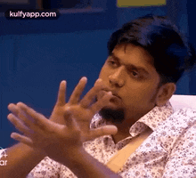 Clapping.Gif GIF - Clapping Abishek Raaja Movie Reviewer GIFs