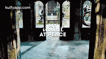 Myat Peace.Gif GIF - Myat Peace Shop Gate GIFs