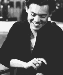 Harry Styles Handsome GIF - Harry Styles Handsome Cute GIFs