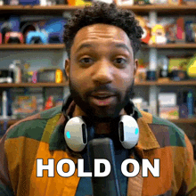 Hold On Jd Witherspoon GIF - Hold On Jd Witherspoon Runjdrun GIFs