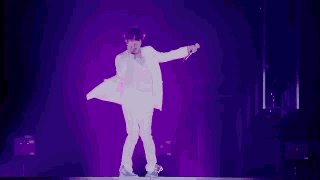 V and Jhope funny Dance GIF by Ninja-Of-Doom on DeviantArt