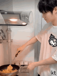 Cooking Liu GIF - Cooking Liu Ye GIFs