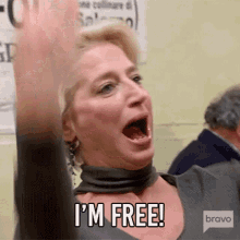 Im Free Real Housewives Of New York GIF - Im Free Real Housewives Of New York Rhony GIFs