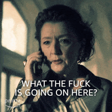 What The Fuck Is Going On Here Dahlia Archer GIF - What The Fuck Is Going On Here Dahlia Archer Lesley Manville GIFs