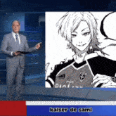 a man in a suit and tie is standing in front of a picture of kaiser de sam