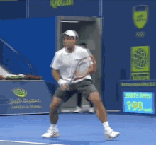 aslan karatsev racquet drop racket tennis oops