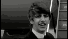 The Beatles Ringo Starr GIF - The Beatles Ringo Starr Waving GIFs