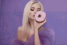 Erikaherceg Doughnut GIF - Erikaherceg Doughnut GIFs