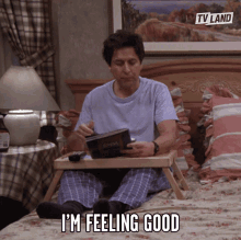 Im Feeling Good Enjoy GIF - Im Feeling Good Enjoy Satisfied GIFs