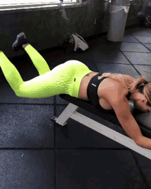 Sissi Coupe Gym GIF - Sissi Coupe Gym Excercise GIFs