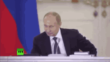 путин россия взгляд что смешно серьезно GIF - Putin Russia Glance GIFs