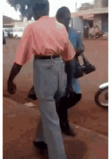 Funny Outfit GIFs | Tenor