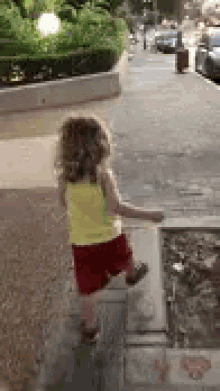 Staying Alive Baby Walking GIF - Staying Alive Baby Walking Walking GIFs