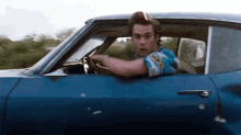 Ace Ventura Driving GIF - Driving Ace Ventura Binoculars GIFs