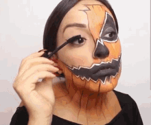 Face Painting Debora Spiga GIF