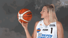 Katharina Fikie Katha GIF - Katharina Fikie Katha The Court Is Not Enough GIFs