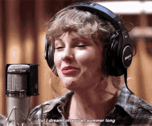 Taylor Swift Vibing GIF - Taylor Swift Vibing Jamming GIFs