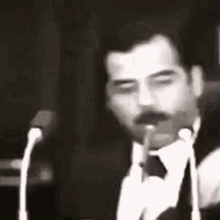 صدام العراق GIF - صدام العراق Sadam GIFs
