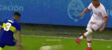 a blurry picture of a soccer field with the words centraldofutebol written on the bottom