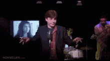 Mikemyers Axemurder GIF - Mikemyers Axemurder Woman GIFs
