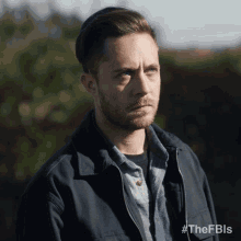 Looking Aside Willy Burke GIF - Looking Aside Willy Burke Fbi Most Wanted GIFs