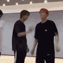 Meganeen Nct GIF - Meganeen Nct Taeil GIFs