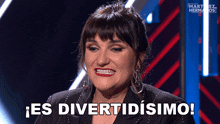 a woman with braces on her teeth smiles and says es divertidisimo